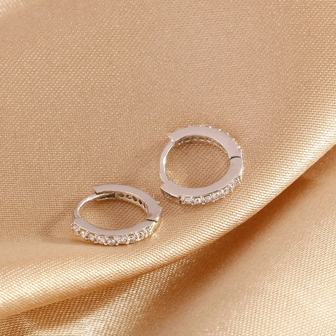 Huggie Hoop Ohrringe Kupfer AAA Zirkonia Mikro Pave Rund Winzig Minimalistischer Schmuck Für Damen Piercing Accessoire