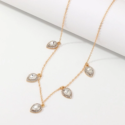 Tropfen Anhänger Halskette Kupfer Mit Zirkon Mehrere Birnenförmige Charms Vintage Minimalistisch Elegant Schmuck Für Frauen