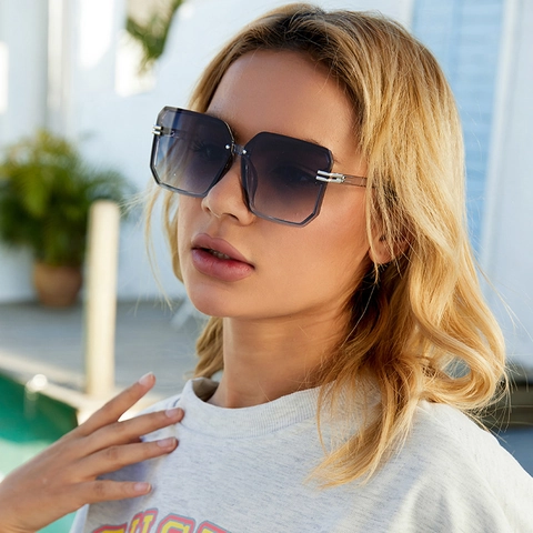 Oversized Square Sunglasses UV400 Protection Large Frame Gradient Lens Metal Double Bar Decor Women Retro Streetwear