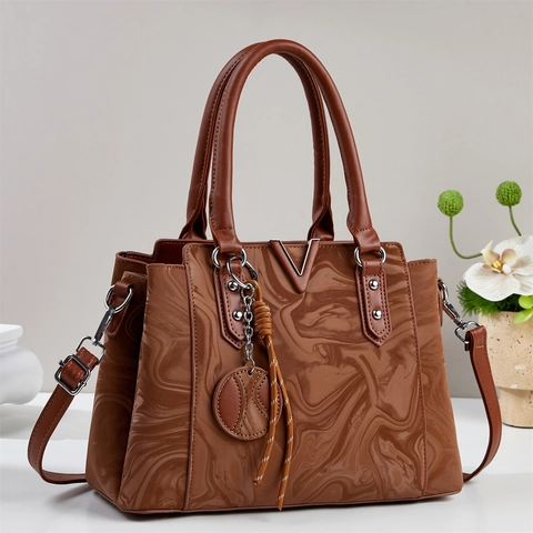 Women Handbag PU Leather Marble Pattern Crossbody Shoulder Bag Spacious Capacity Commuter Fashion Elegant V Metal Decor