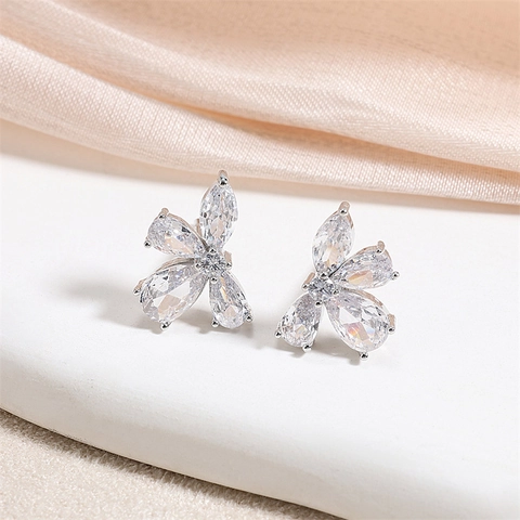 Schmetterling Ohrstecker Für Damen Messing Mit Funkelnden Zirkonia Eleganter Zirkon Schmuck Geschenk Accessoire