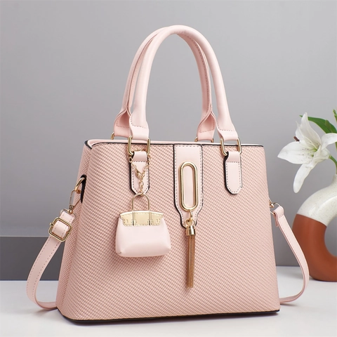 Geflochtene Textur PU Leder Handtasche Mit Quaste Mini Anhänger Elegant Große Kapazität Schultertasche Tote Mode Tasche