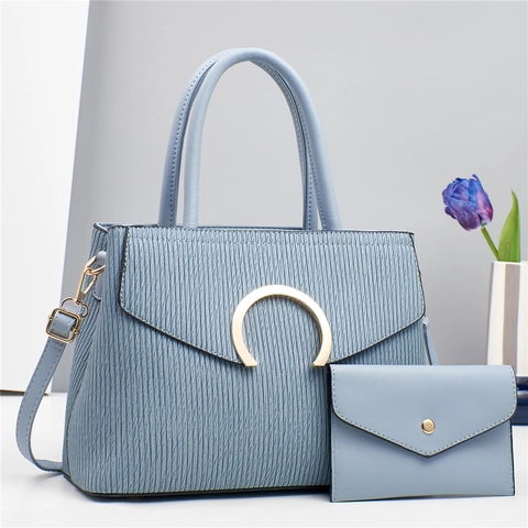 Women Shoulder Bag And Pouch PU Leather Pleated Ribbed Large Capacity Crossbody Handbag With Gold Hardware Street Fashion