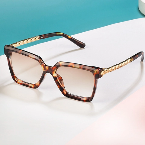 Oversized Vierkante Zonnebril Dames UV400 Mode Groot Frame Verloopglazen Metalen Gevlochten Poten Retro