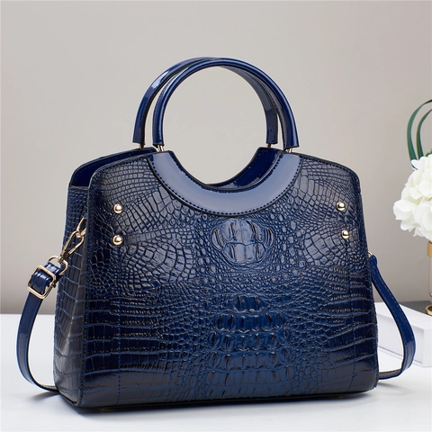 Elegant Women Handbag PU Leather Crocodile Pattern Embossed Large Capacity Satchel Crossbody Shoulder Bag Golden Rivets
