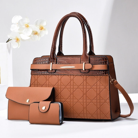 Women Vintage Quilted PU Leather Handbag With Crocodile Pattern Large Capacity Shoulder Bag Clutch Card Holder Elegant