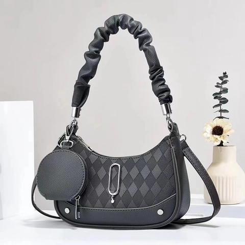 Women Quilted Hobo Bag PU Leather Ruched Handle Shoulder Crossbody Handbag With Detachable Round Coin Purse