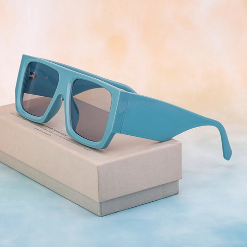 Occhiali Da Sole Quadrati Oversize Montatura In PC Cerniera In Metallo Aste Larghe Protezione UV400 Lenti Sfumate Donna