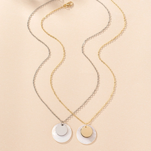 Double Layer Round Shell Pendant Necklace Minimalist Geometric Alloy Metal Disc Elegant Jewelry For Women