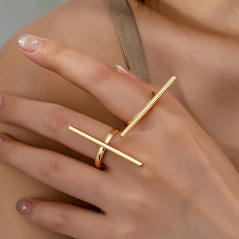 Minimalistische Geometrische Stab Offene Ringe Legierung Golden Verstellbarer Schmuck Für Frauen Schickes Modeaccessoire