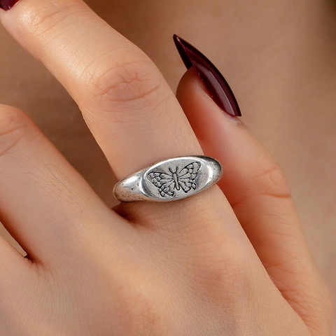 Butterfly Signet Ring Vintage Antique Silver Zinc Alloy Minimalist Fashion Jewelry For Women