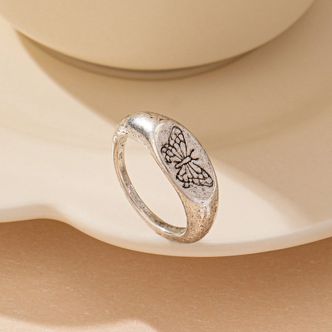 Butterfly Signet Ring Vintage Antique Silver Zinc Alloy Minimalist Fashion Jewelry For Women
