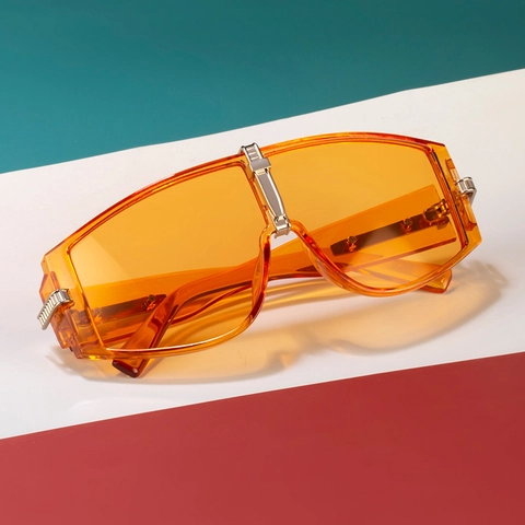 Occhiali Da Sole Oversize Con Lente Unica Montatura In Policarbonato Protezione UV400 Decorazione Spada In Metallo Occhiali Punk Futuristici