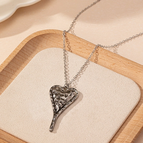 Vintage Legering Hart Hanger Ketting Gehamerde Textuur Antiek Zilveren Retro Industriële Stijl Voor Vrouwen