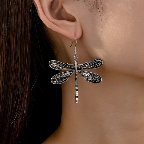 Vintage Dragonfly Drop Earrings Antique Silver Alloy Hollow Out Textured Retro Bohemian Style Jewelry For Women