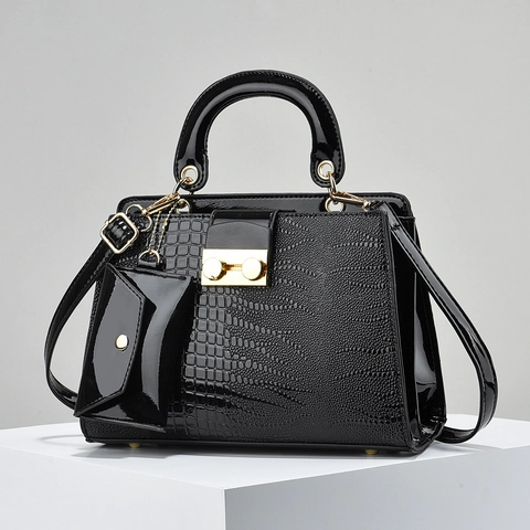 Elegant Women Crocodile Pattern Patent Leather Handbag And Mini Coin Purse Golden Lock Crossbody Satchel Retro Top Handle Bag