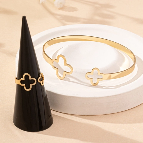 Holle Klavertje Vier Armband En Ring Vergulde Legering Verstelbaar Elegante Mode Sieraden Voor Vrouwen