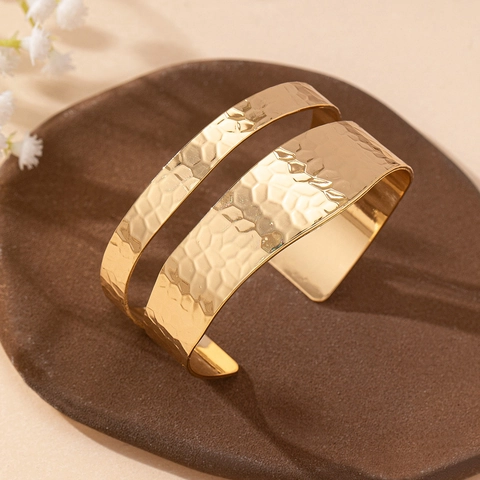 Hammered Texture Wide Open Bangle Metal Irregular Double Layer Hollow Elegant Jewelry For Women Fashion Cuff
