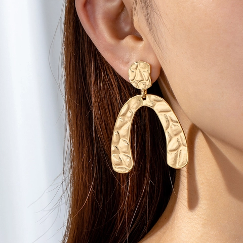 Hammered Texture Geometric Drop Earrings Zinc Alloy Irregular Arch Shape Vintage Elegant Jewelry For Women