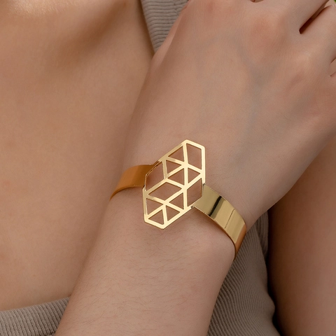 Geometric Hollow Out Cuff Bracelet Metal Triangle Mesh Minimalist Elegant Fashion Accessory For Women