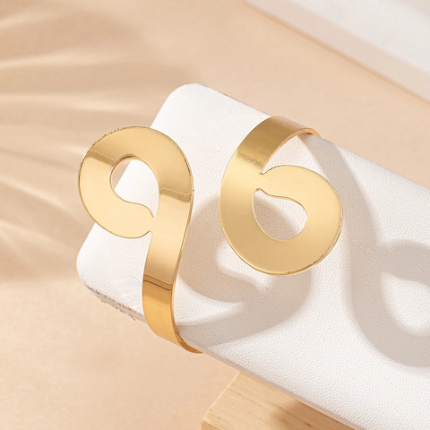 Moderne Oneindigheidssymbool Manchetarmband Gepolijst IJzer Geometrische Open Bangle Mode Accessoire Voor Dames Feest