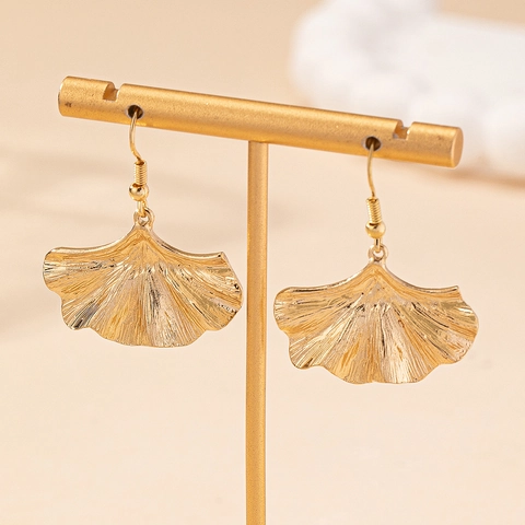 Elegant Ginkgo Leaf Dangle Earrings Alloy Golden Nature Inspired Fashion Jewelry Accessories For Women