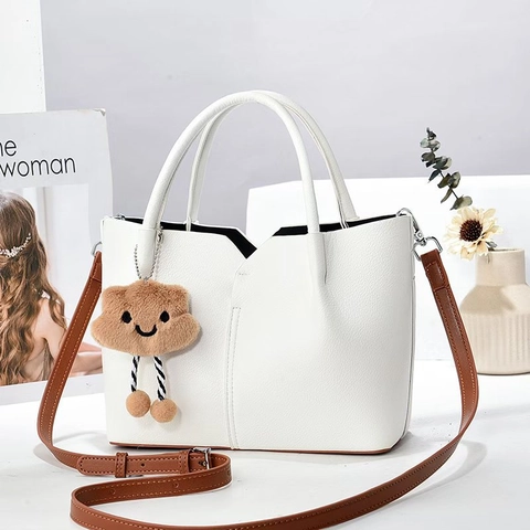 Borsa A Mano Da Donna In Pelle PU Motivo Litchi Taglio A V Borsa A Tracolla Con Ciondolo A Nuvola