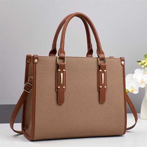 Women Woven Texture PU Leather Tote Bag Fashion Retro Handbag Large Capacity Shoulder Crossbody Bag With Golden Hardware