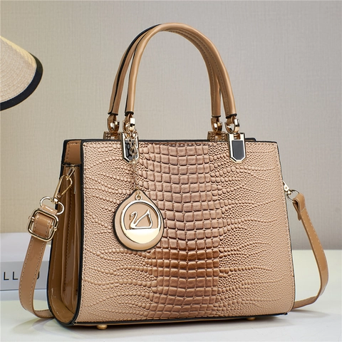 Women Crocodile Embossed Handbag PU Leather Large Capacity Top Handle Crossbody Shoulder Bag With Swan Pendant Casual