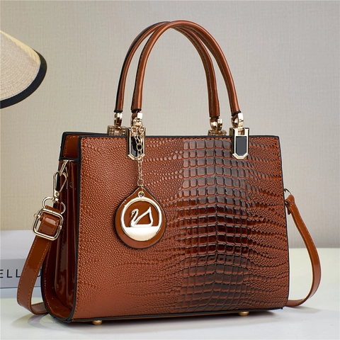 Women Crocodile Embossed Handbag PU Leather Large Capacity Top Handle Crossbody Shoulder Bag With Swan Pendant Casual
