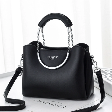 Sac À Main Femme Mode Cuir PU Poignée Anneau Métal Chaîne Petit Sac Bandoulière Carré Grande Capacité