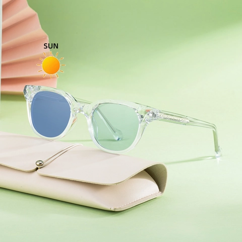 Occhiali Da Sole Ovali Da Donna Alla Moda Lenti Fotocromatiche Montatura In PC Geometrica Protezione UV400 Tendenza