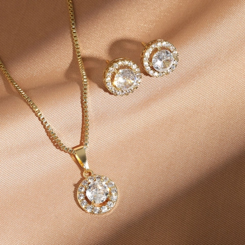 Elegant Round Halo Cubic Zirconia Pendant Necklace And Stud Earrings Copper Plated Fashion Jewelry For Women Daily Wear