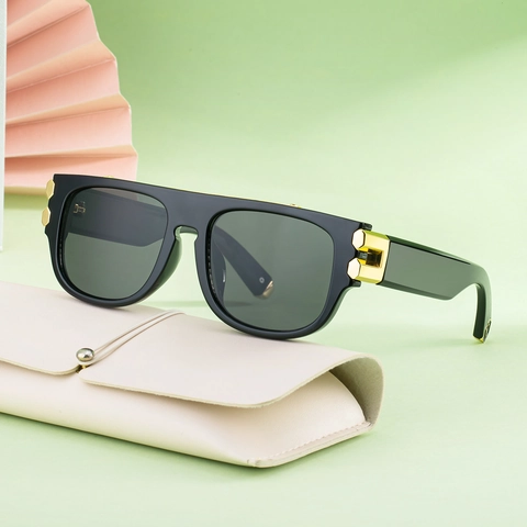 Oversized Square Sunglasses For Women Fashion PC Frame UV400 Protection Stylish Metal Hinges Outdoor Sunshades