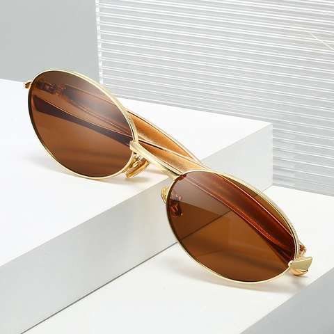 Retro Oval Sunglasses Metal Frame UV400 Protection Vintage Minimalist Small Frame Eyewear