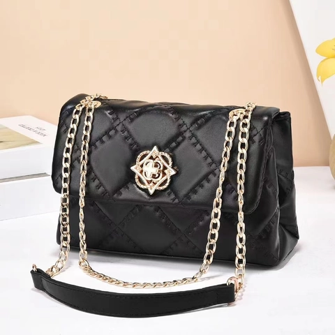 Gesteppte PU Leder Schultertasche Mit Metallkette Rautenmuster Blumenverschluss Schicke Umhängetasche Für Damen