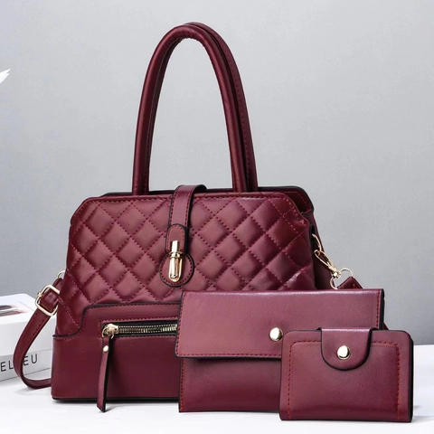 Women Quilted PU Leather Handbag Crossbody Shoulder Bag With Clutch Wallet And Card Holder Gold Hardware Elegant