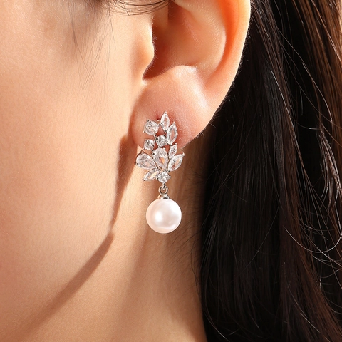 Boucles Oreilles Pendantes Künstliche Perle Feuille Zircon Avec Tige Argent 925 Base Cuivre Bijoux Élégants Pour Femme Robe Soirée