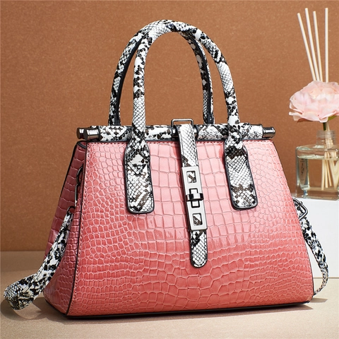 Women Crocodile Embossed PU Leather Handbag Snakeskin Texture Contrast Color Shoulder Bag Metal Lock Elegant Trapeze Bag