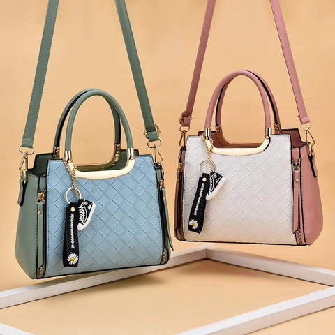 Women Woven Texture Handbag PU Leather Shoulder Crossbody Bag With Metal Handle And Floral Charm