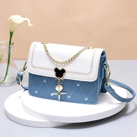 Women Crossbody Bag PU Leather Heart Quilted Contrast Color Fashion Metal Chain Sweet Flap Small Square Shoulder Bag