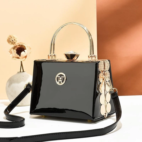 Luxury Patent Leather Cowhide Handbag For Women Vintage Evening Bag With Metal Handle Crystal Lock Shoulder Crossbody Bag