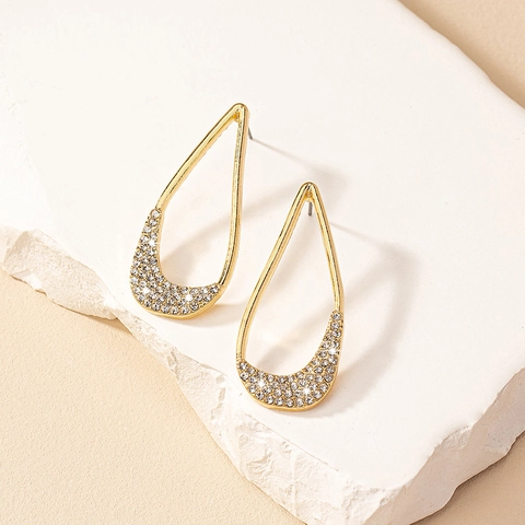Vintage Teardrop Stud Earrings For Women Hollow Geometric Alloy With Rhinestone Gold Color Elegant Jewelry