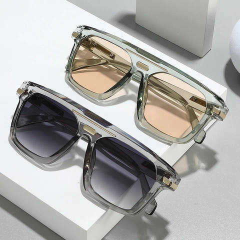Oversized Square Sunglasses Retro PC Frame With Metal Accents Fashion UV Protection Eyewear For Driving Outdoor Unisex