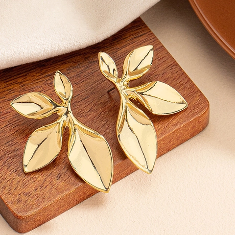 Vintage Leaf Shaped Stud Earrings Gold Color Alloy Triple Petal Floral Statement Jewelry For Women Elegant Daily Wear