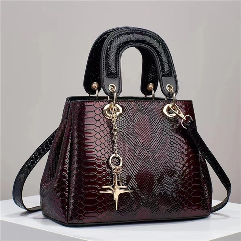 Snake Crocodile Embossed Shoulder Crossbody Bag Gradient Star Charm Handbag Golden Hardware PU Leather Large Capacity