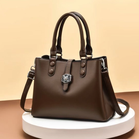 Sac À Main Femme En Cuir PU Grande Capacité Gaufré Sac À Bandoulière Avec Boucle En Métal Fleurie Et Bandoulière Réglable