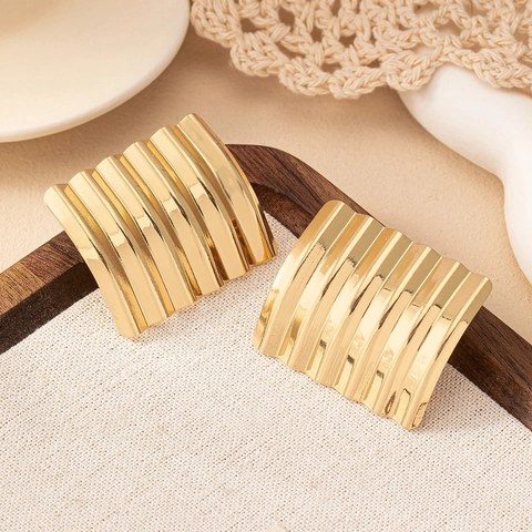 Boucles D Oreilles Rectangulaires Nervurées Alliage Plaqué Or Texture Ondulée Géométrique Bijoux De Mode Pour Femmes