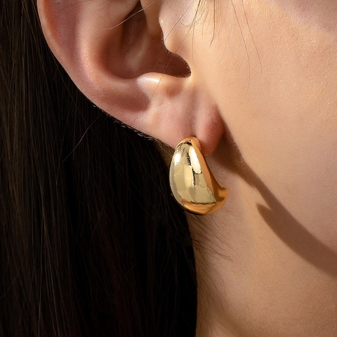 Water Drop Stud Earrings Zinc Alloy High Polished Minimalist C Shaped Curved Bean Jewelry For Women