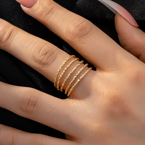 Multi Layer Spiral Ring For Women Minimalist Textured Metallic Wrap Adjustable Open Finger Jewelry Fashion Style